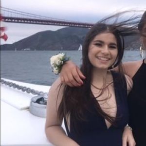 Meet your Posher, Ines